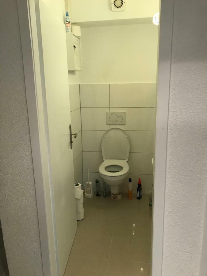 Cozy Room In Ludwigsburg Eksteriør bilde